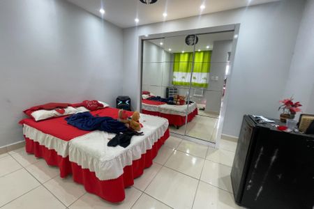 Casa para alugar com 180m², 6 quartos e 3 vagasQuarto