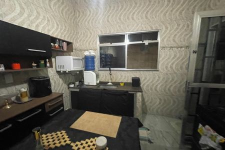 Casa para alugar com 180m², 6 quartos e 3 vagasCozinha