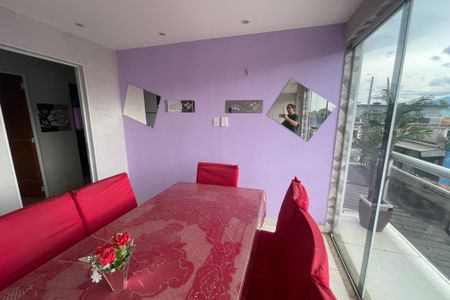 Casa para alugar com 180m², 6 quartos e 3 vagasSala