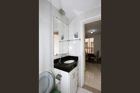 Apartamento à venda com 54m², 2 quartos e 1 vagaBanheiro Social