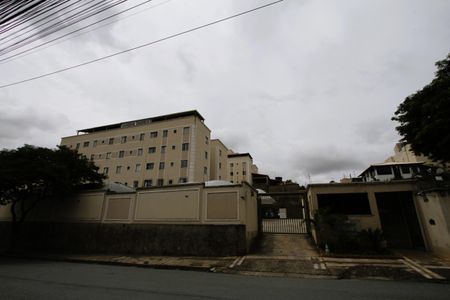 Apartamento à venda com 54m², 2 quartos e 1 vagaFachada