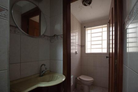 Casa à venda com 165m², 4 quartos e 4 vagasLavabo