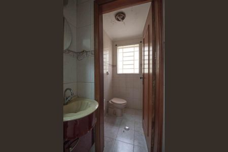 Casa à venda com 165m², 4 quartos e 4 vagasLavabo
