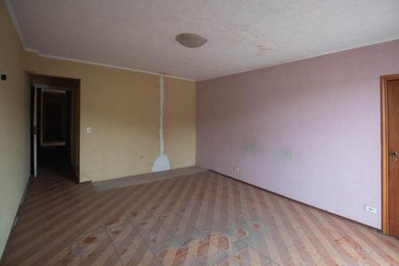 Casa à venda com 165m², 4 quartos e 4 vagasSuíte 