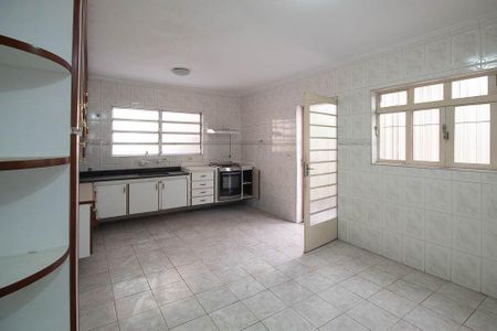 Casa à venda com 165m², 4 quartos e 4 vagasCozinha - Armários