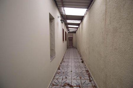 Casa à venda com 165m², 4 quartos e 4 vagasCorredor