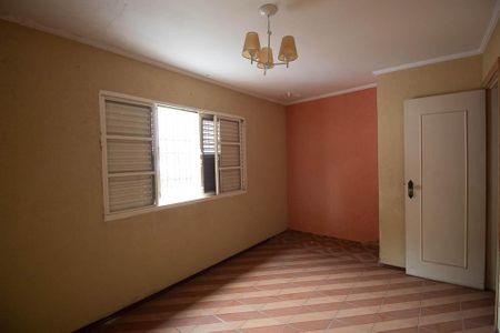 Casa à venda com 165m², 4 quartos e 4 vagasQuarto 2