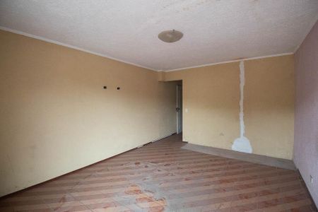 Casa à venda com 165m², 4 quartos e 4 vagasSuíte 