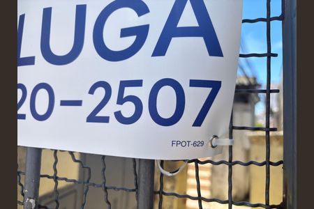 Casa para alugar com 69m², 2 quartos e sem vaga