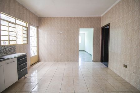 Casa para alugar com 69m², 2 quartos e sem vaga Casa para alugar com 69m², 2 quartos e sem vagaCozinha