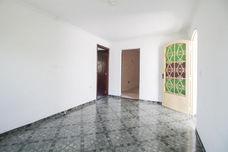 Casa para alugar com 69m², 2 quartos e sem vaga Casa para alugar com 69m², 2 quartos e sem vagaSala