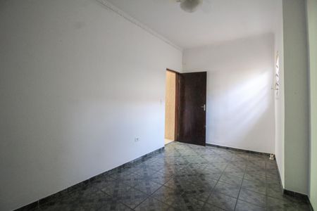 Casa para alugar com 69m², 2 quartos e sem vaga Casa para alugar com 69m², 2 quartos e sem vagaQuarto 2