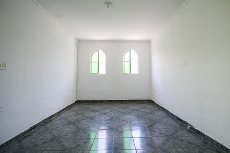 Casa para alugar com 69m², 2 quartos e sem vaga Casa para alugar com 69m², 2 quartos e sem vagaSala