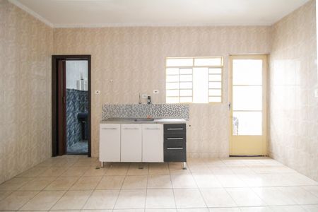 Casa para alugar com 69m², 2 quartos e sem vaga Casa para alugar com 69m², 2 quartos e sem vagaCozinha