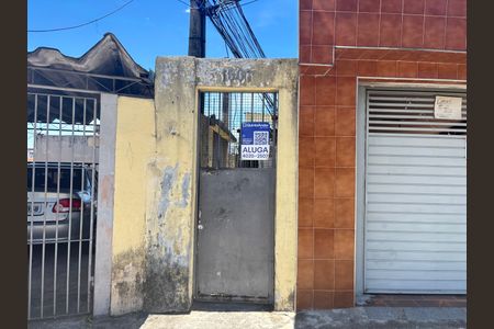 Casa para alugar com 69m², 2 quartos e sem vaga