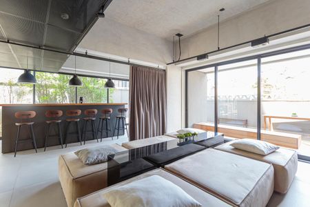 Studio para alugar com 29m², 1 quarto e 1 vaga Studio para alugar com 29m², 1 quarto e 1 vagaÁrea comum - Salão de festas