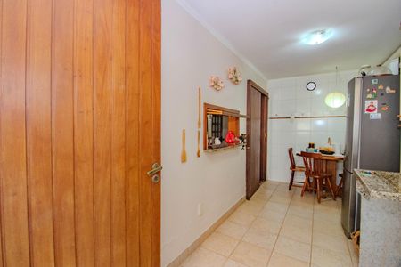 Casa para alugar com 350m², 3 quartos e 2 vagasCozinha