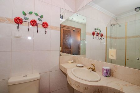 Casa para alugar com 350m², 3 quartos e 2 vagasBanheiro Social 2