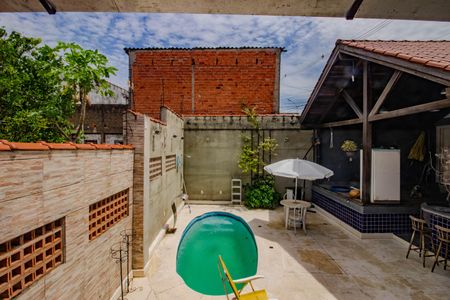 Casa para alugar com 350m², 3 quartos e 2 vagasPátio Fundos