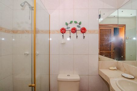 Casa para alugar com 350m², 3 quartos e 2 vagasBanheiro Social 2