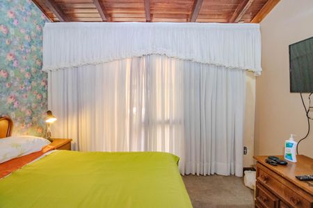 Casa para alugar com 350m², 3 quartos e 2 vagasSuíte 2