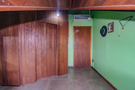 Casa para alugar com 350m², 3 quartos e 2 vagasQuarto