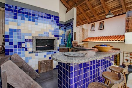 Casa para alugar com 350m², 3 quartos e 2 vagasPátio - Churrasqueira