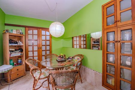 Casa para alugar com 350m², 3 quartos e 2 vagasCopa