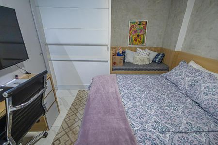 Apartamento à venda com 196m², 4 quartos e 4 vagasquarto 2 / semi-suite