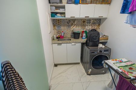 Apartamento à venda com 196m², 4 quartos e 4 vagasarea de serviço