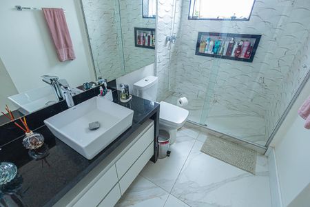 Apartamento à venda com 196m², 4 quartos e 4 vagasbanheiro