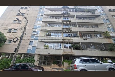 Apartamento à venda com 196m², 4 quartos e 4 vagasFachada