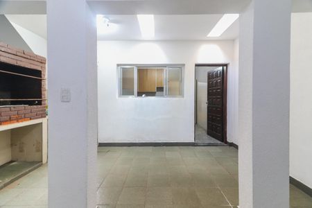 Casa à venda com 125m², 3 quartos e 2 vagas Casa à venda com 125m², 3 quartos e 2 vagasLavanderia / Churrasqueira