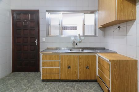 Casa à venda com 125m², 3 quartos e 2 vagas Casa à venda com 125m², 3 quartos e 2 vagasCozinha