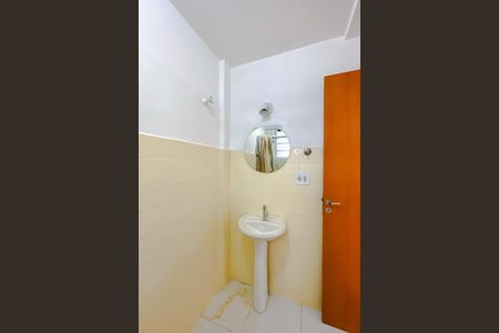 Apartamento para alugar com 48m², 2 quartos e sem vaga Apartamento para alugar com 48m², 2 quartos e sem vagaBanheiro