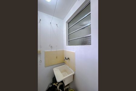 Apartamento para alugar com 48m², 2 quartos e sem vaga Apartamento para alugar com 48m², 2 quartos e sem vagaÁrea de Serviço