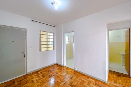 Apartamento para alugar com 48m², 2 quartos e sem vaga Apartamento para alugar com 48m², 2 quartos e sem vagaSala