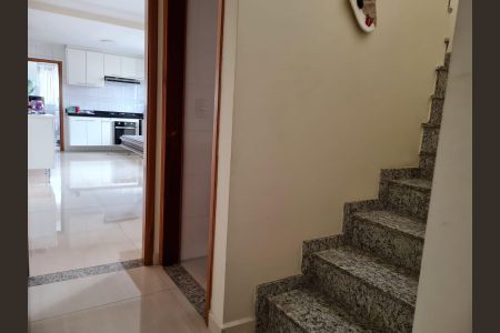 Casa à venda com 249m², 3 quartos e 5 vagas