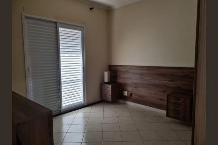 Casa à venda com 249m², 3 quartos e 5 vagas