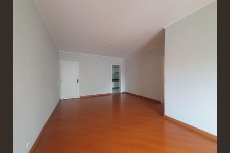 Apartamento para alugar com 3 quartos, 110m² em Indianópolis, São Paulo