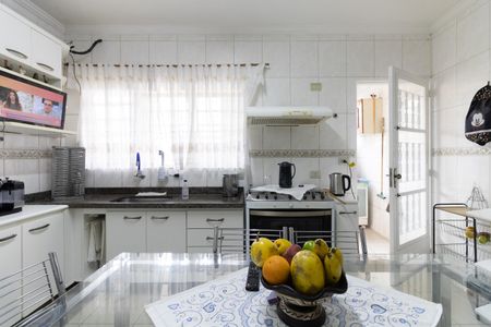 Casa para alugar com 300m², 4 quartos e 3 vagasCozinha 