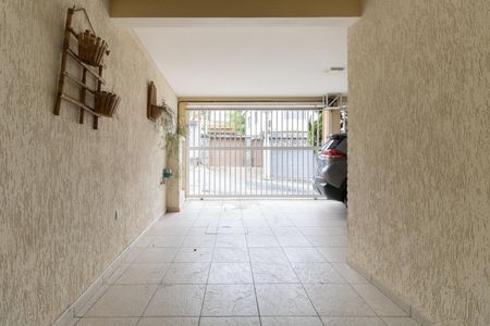 Casa para alugar com 300m², 4 quartos e 3 vagasGaragem Principal 