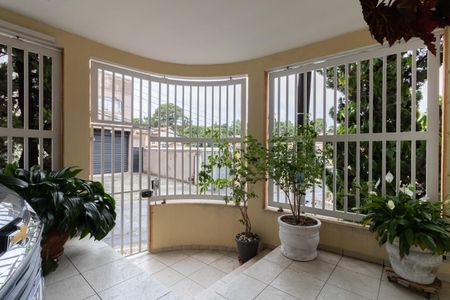 Casa para alugar com 300m², 4 quartos e 3 vagasEntrada 