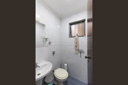 Lavabo de casa para alugar com 4 quartos, 360m² em Vila Moraes, São Paulo