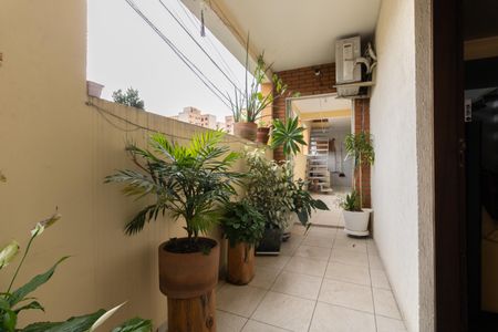 Casa para alugar com 300m², 4 quartos e 3 vagasCorredor Lateral 