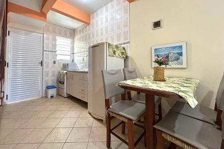 Cozinha  de apartamento para alugar com 1 quarto, 70m² em Campeche Leste, Florianópolis