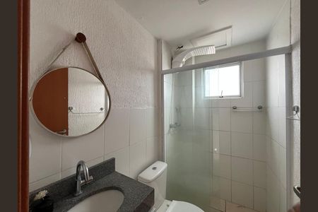 Apartamento para alugar com 54m², 2 quartos e 2 vagasBanheiro