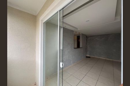 Sala - Varanda de apartamento para alugar com 2 quartos, 54m² em Taquara, Rio de Janeiro