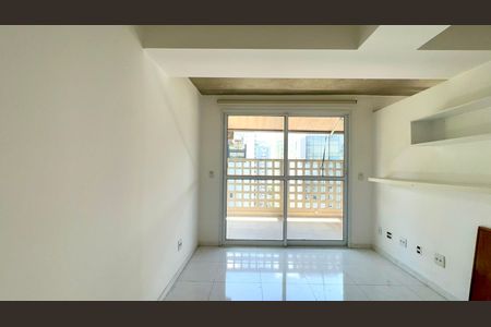 Apartamento à venda com 205m², 3 quartos e 2 vagasEscritório