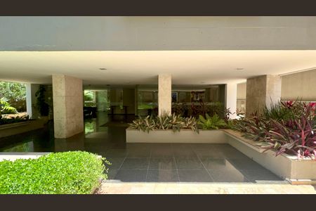 Apartamento à venda com 205m², 3 quartos e 2 vagasÁrea comum